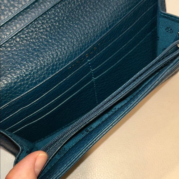 Tory Burch Marion Whipstitch Continental Teal Leather Wallet, NWOT - Picture 6 of 9